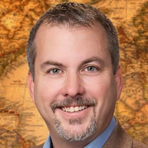 chad owen headshot